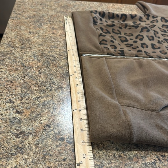 Mello Leopard Jacket Size Medium Brown Black Hood Pockets Full Zip Pockets - Picture 14 of 14